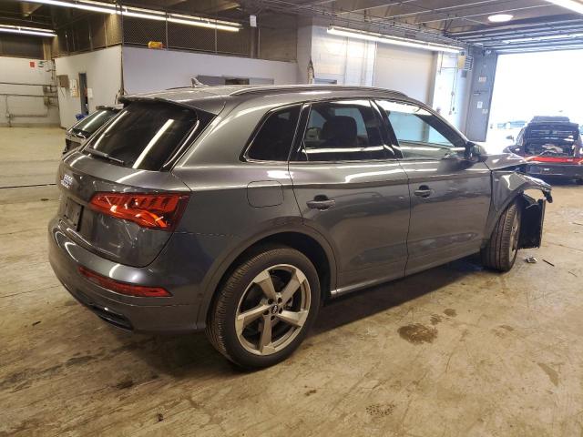 WA1FNAFY0L2100858 Audi Q5 Titanium Prestige