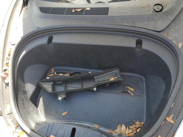 5YJ3E1EA5LF717585 Tesla MODEL 3