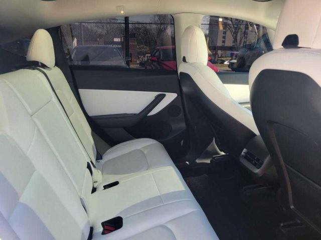 5YJYGDEE8MF262432 Tesla Model Y