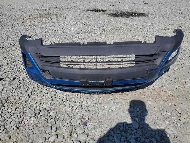 2T3BFREVXGW528540 Toyota RAV4 LE