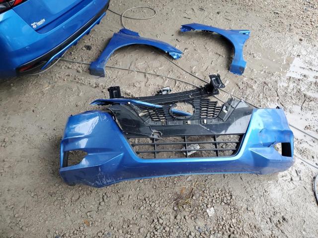 3N1CN8FV8LL818196 Nissan VERSA SR