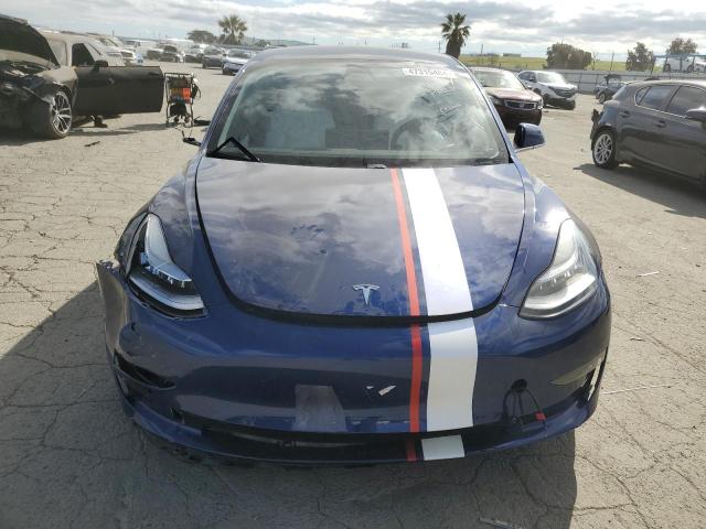 5YJ3E1EB3KF393592 Tesla MODEL 3