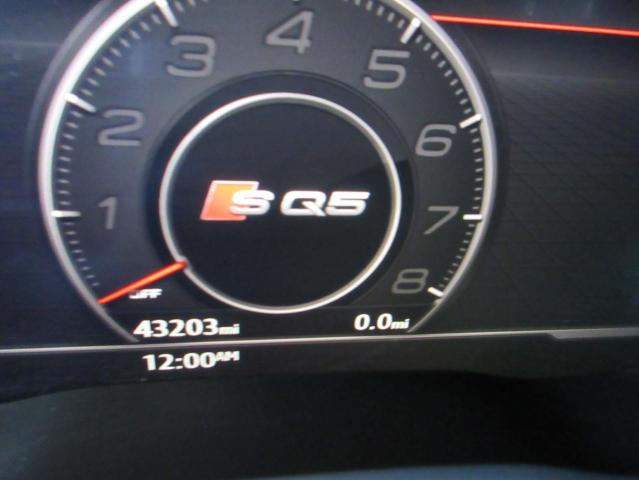 WA1A4AFY6J2137746 Audi Sq5 Premium Plus