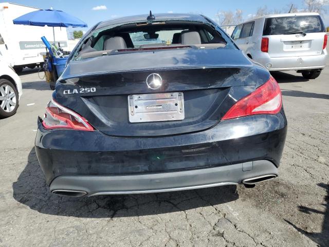 WDDSJ4EB3JN562833 Mercedes-Benz CLA 250