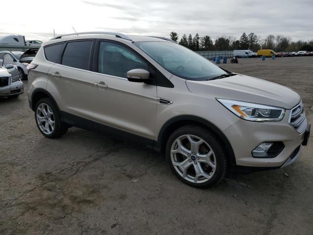 1FMCU9J92HUA90125 Ford Escape Titanium