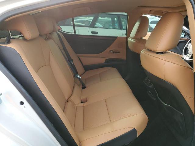 58ADA1C10PU027022 Lexus Es 300h Base