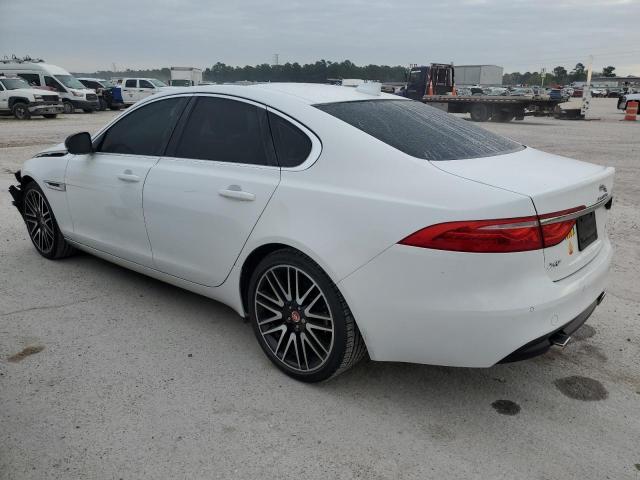 SAJBD4BV8HCY43274 Jaguar XF PREMIUM