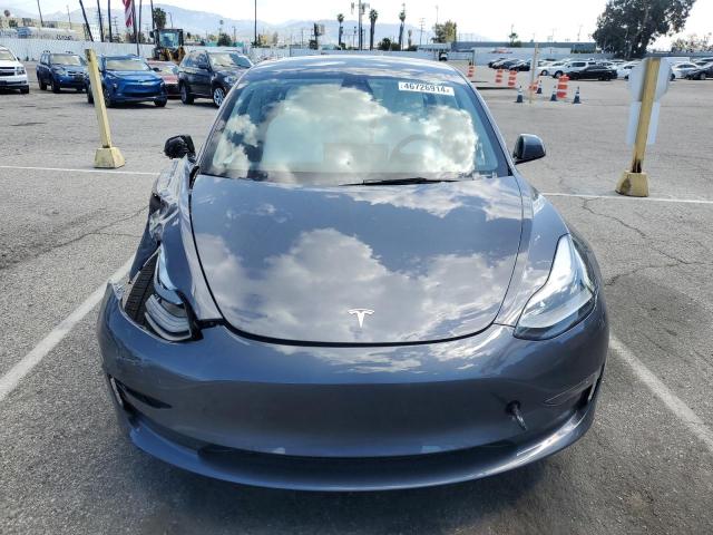 5YJ3E1EB9PF703493 Tesla MODEL 3