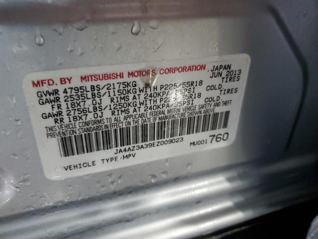 JA4AZ3A39EZ009023 Mitsubishi Outlander Se