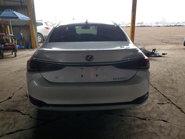 58ADA1C1XPU033667 Lexus Es 300h Base