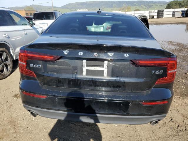 7JRA22TK4KG003440 Volvo S60 T6 Momentum