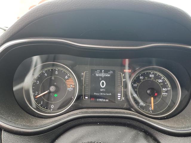 1C4PJLCB7KD222864 Jeep Cherokee Latitude