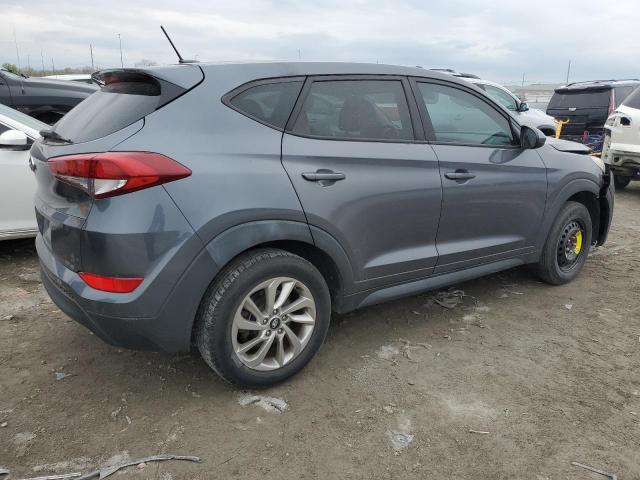 KM8J23A44HU332427 Hyundai TUCSON SE