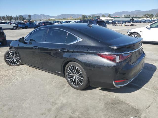 58ADA1C19NU015383 Lexus Es 300h Base