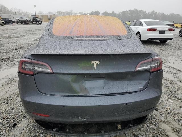 5YJ3E1EB0JF128580 Tesla MODEL 3