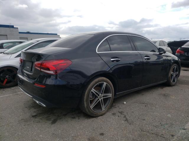 W1K3G4EB1NJ363439 Mercedes-Benz A 220