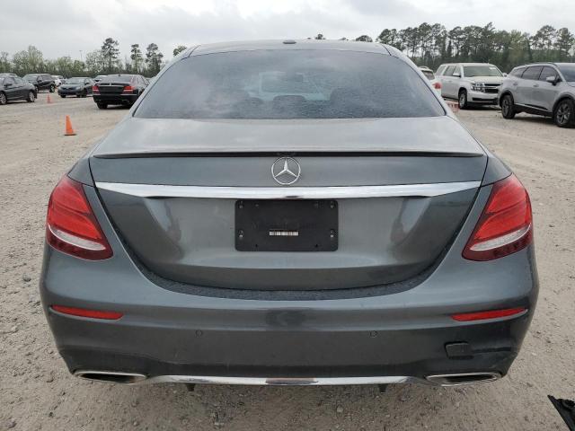 WDDZF4JBXJA308775 Mercedes-Benz E 300