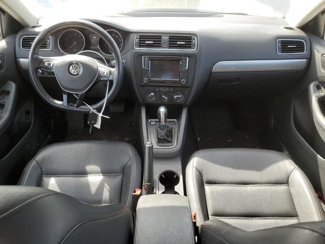 3VWDB7AJ0HM225648 Volkswagen JETTA SE