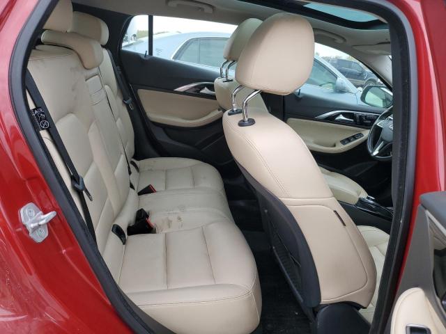 SJKCH5CR2HA035901 Infiniti QX30 BASE