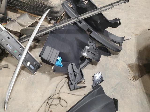 WA1AUCF32M1097448 Audi Q3 Premium 40