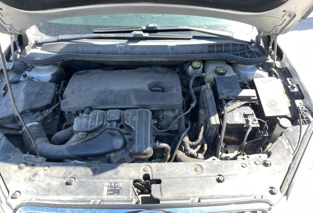 1G4PP5SK9F4154712 Buick Verano