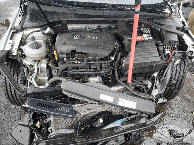 3VWH17AU1HM514374 Volkswagen Golf Alltrack S