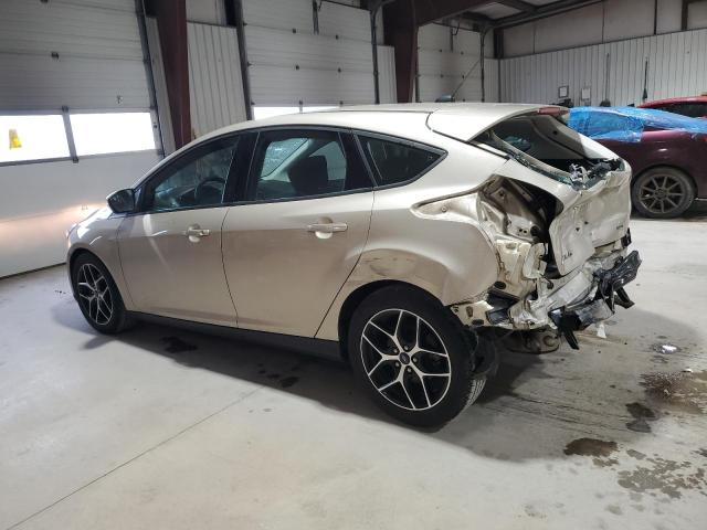 1FADP3M23JL215145 Ford FOCUS SEL