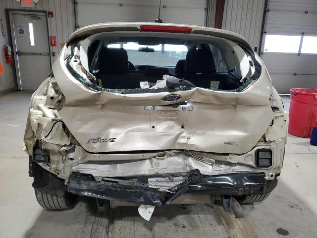 1FADP3M23JL215145 Ford FOCUS SEL