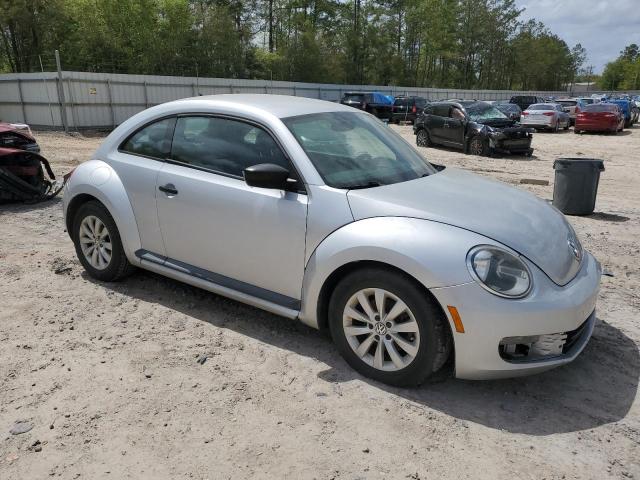 3VWF17AT4EM652064 Volkswagen Beetle