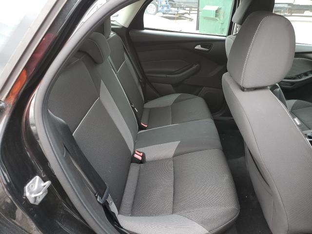 1FADP3K25EL197093 Ford FOCUS SE