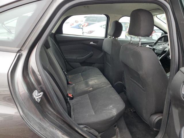 1FADP3F25GL243051 Ford FOCUS SE