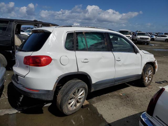 WVGRV7AX1HW509547 Volkswagen Tiguan Wolfsburg