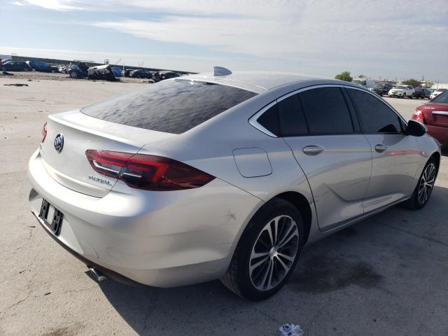 W04GP6SXXJ1121812 Buick Regal Essence
