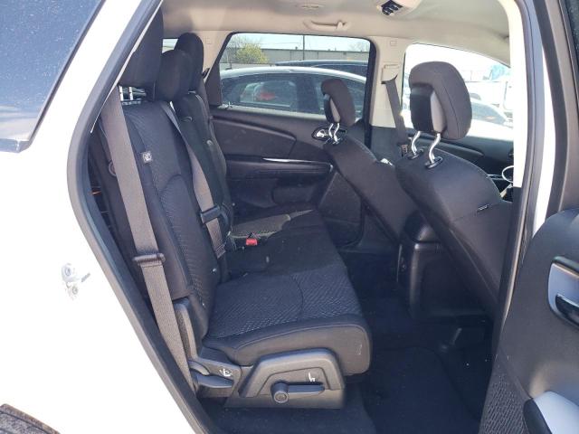 3C4PDCBB1KT875483 Dodge JOURNEY SE