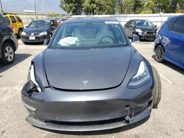 5YJ3E1EB3KF192372 Tesla MODEL 3
