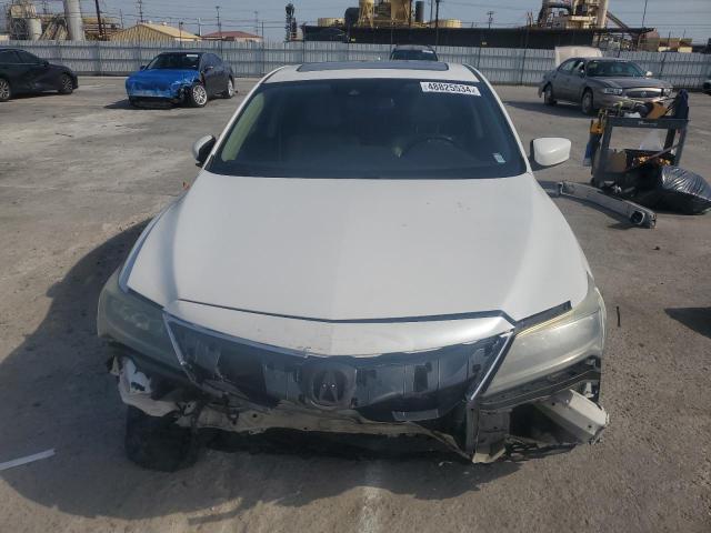 19UDE2F7XGA011628 Acura Ilx Premium