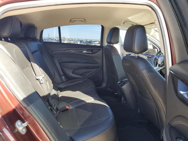 W04GP6SX2J1158627 Buick Regal Essence