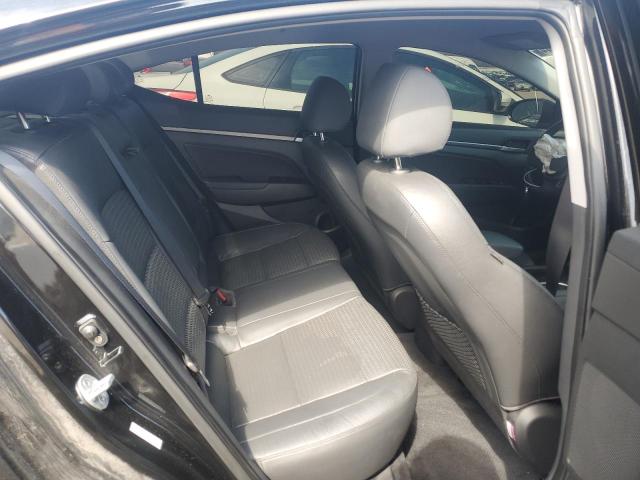 KMHD84LF1HU269240 Hyundai ELANTRA SE