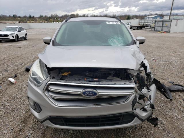 1FMCU9G96HUD65048 Ford ESCAPE SE