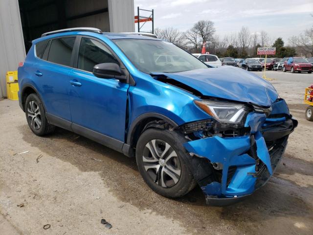 JTMZFREV3JJ166555 Toyota RAV4 LE