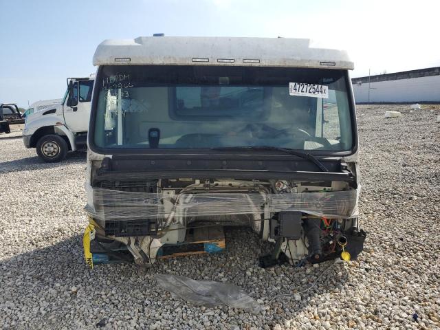 4V4WC9DHXKN216972 Volvo VNR
