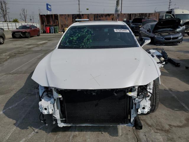 58ADA1C1XNU014498 Lexus Es 300h Base