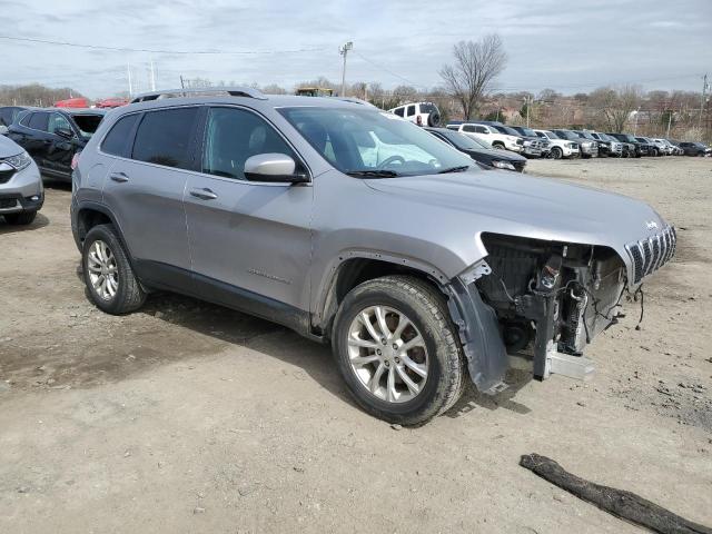1C4PJMCB1KD169861 Jeep Cherokee Latitude