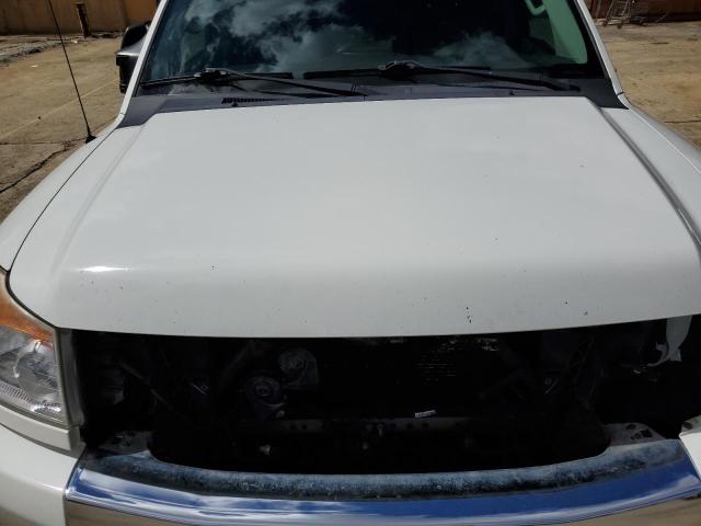 1N6BA0EC5FN503041 Nissan TITAN S
