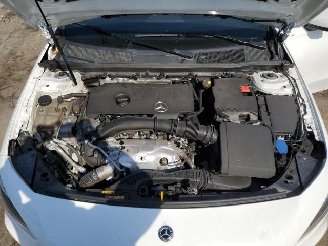 WDD3G4EB5KW024729 Mercedes-Benz A 220
