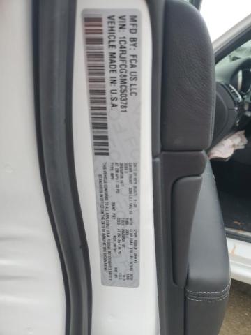 1C4RJFCG8MC503781 Jeep Grand Cherokee Overland