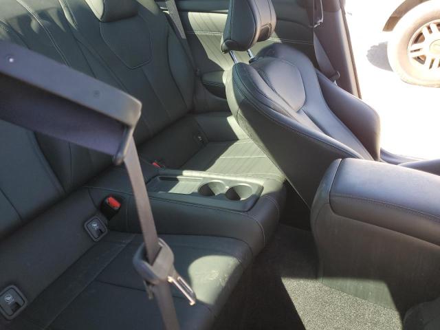 JN1EV7EK4HM361619 Infiniti Q60 Premium