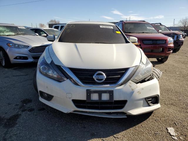 1N4BL3AP5HC171453 Nissan Altima 3.5sl