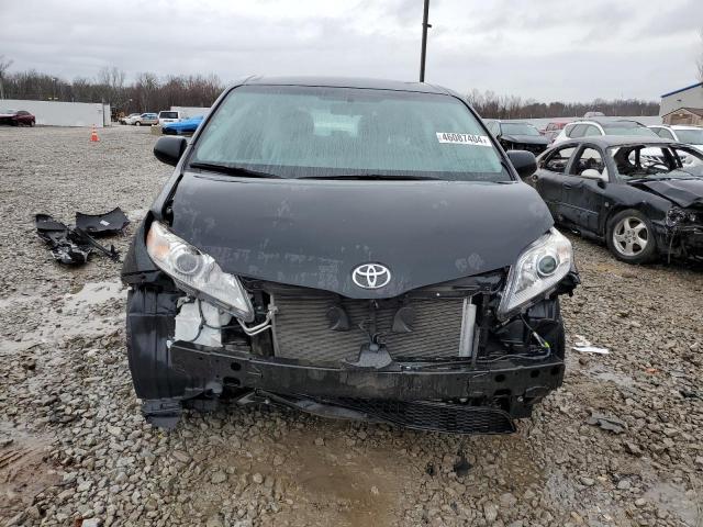 5TDZZ3DC0HS893038 Toyota Sienna