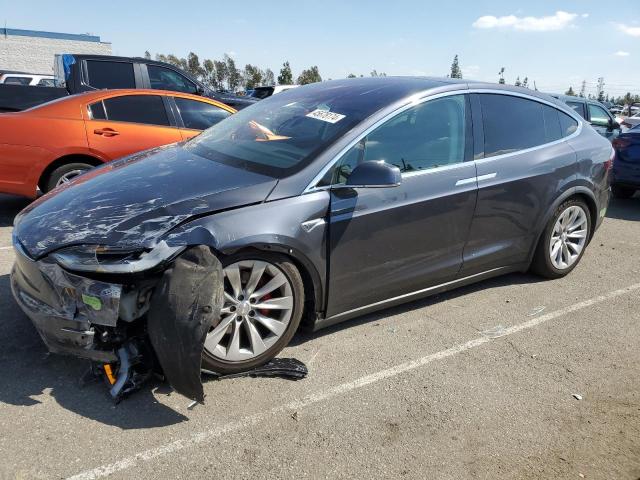 2016 Tesla Model X მანქანა იყიდება აუქციონზე, vin: 5YJXCAE43GF001064, აუქციონის ნომერი: 45678174
